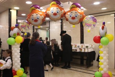 Purim Perfection at “Bisvilech”