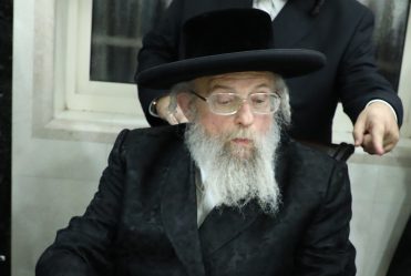 the Admor of Pinsk Karlin Shlit”a - Chanukah